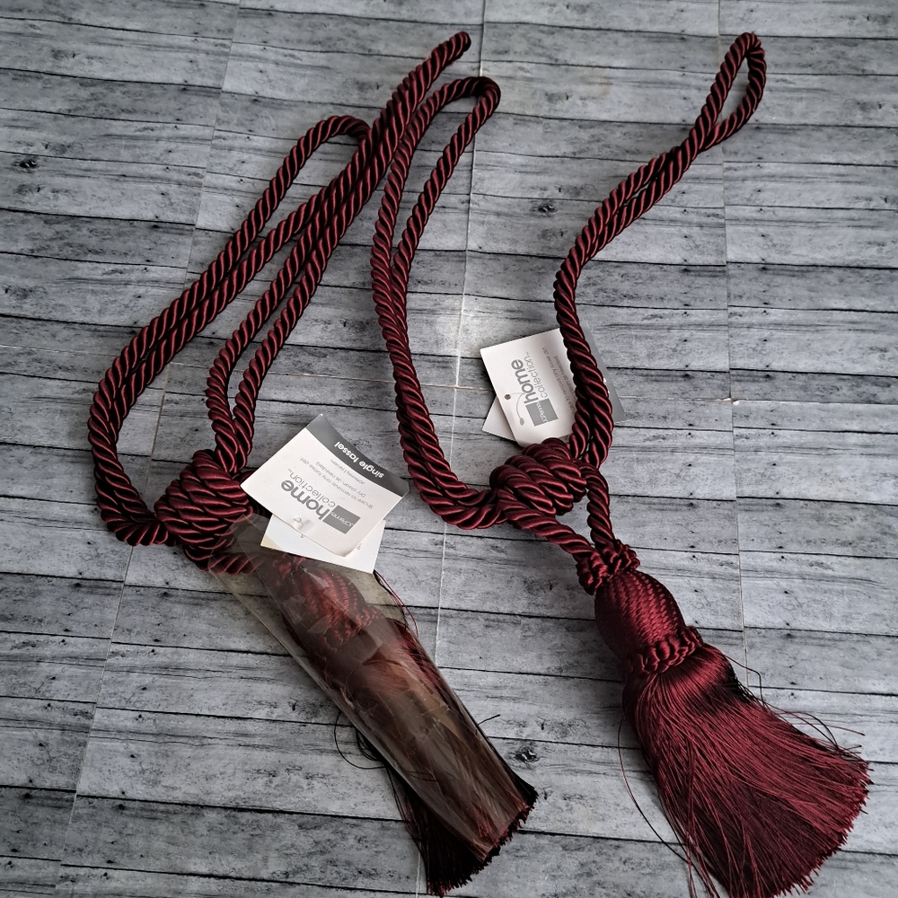 JC Penney Home Collection Curtain Tieback Tassel